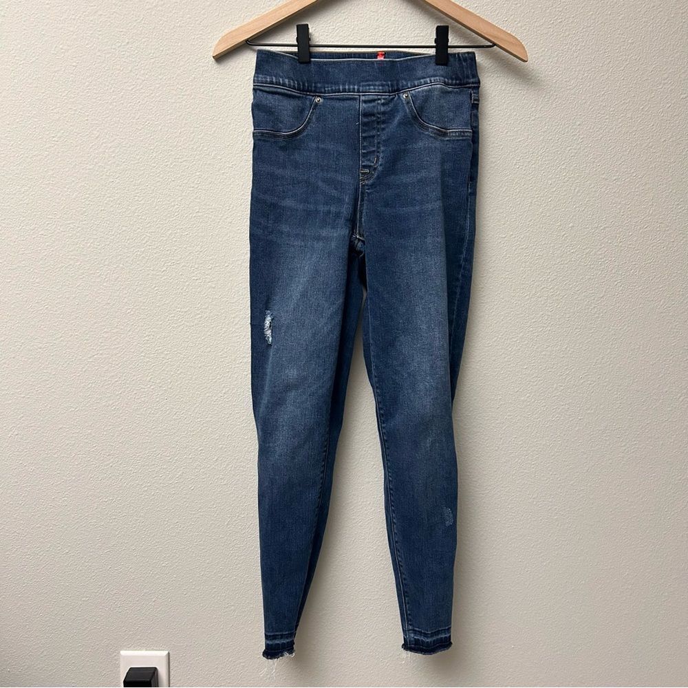 Spanx Size Small Pull On Leggings/Jeans